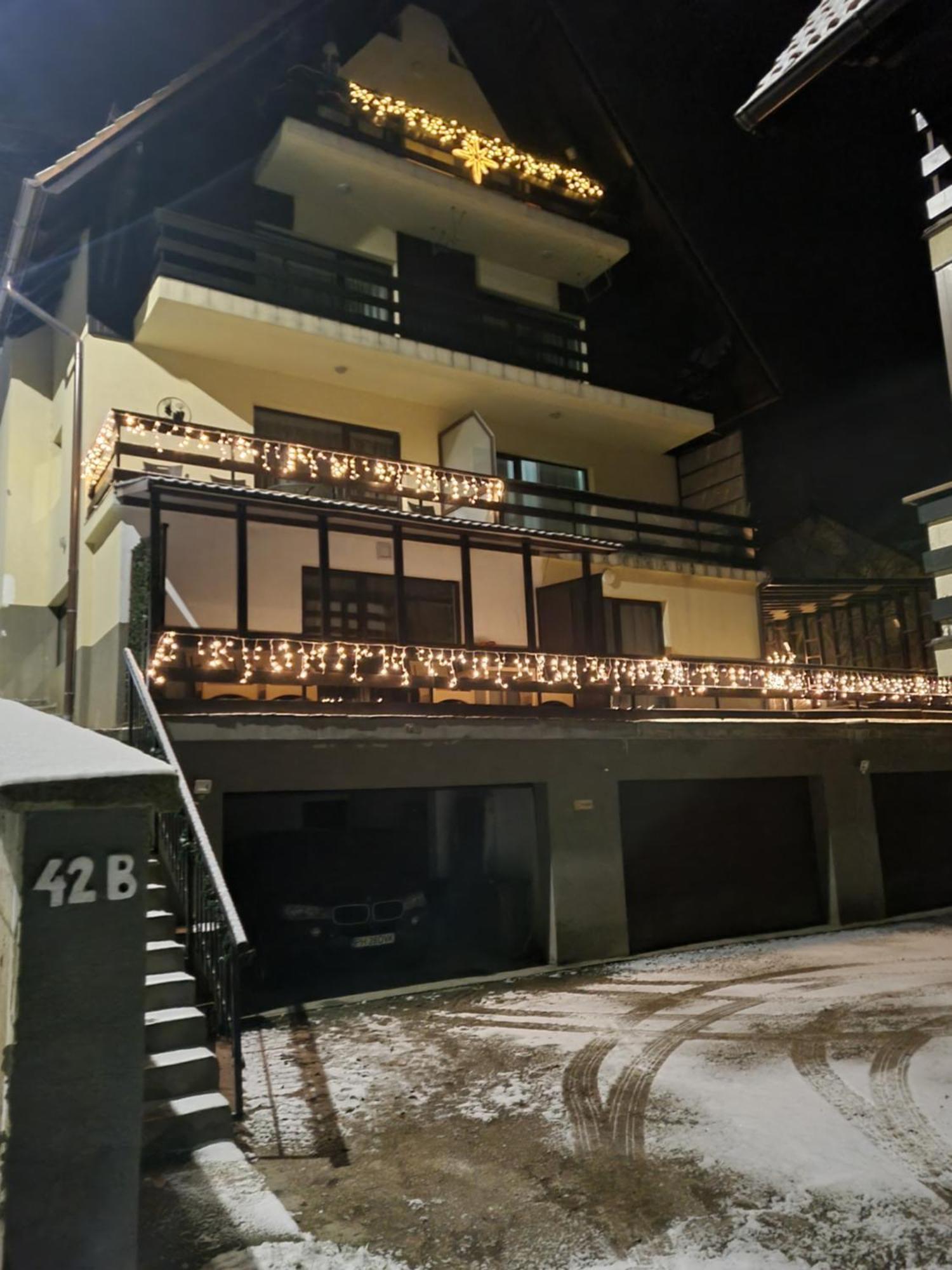 Apartament Kalinderu K1 Buşteni Exterior foto